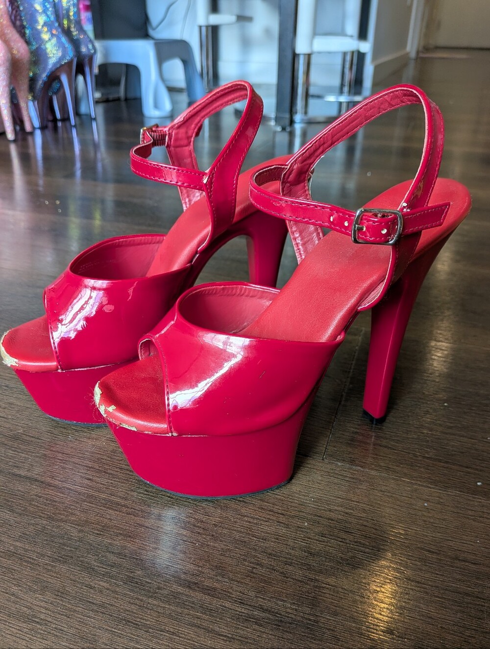 Pleaser sz. 8 Aspire 609 red 6" heel platform sandals